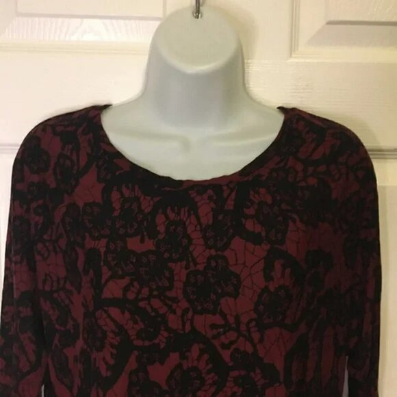 ARITZIA Wilfred La Riviere Burgundy Lace Print Top Shirt - Picture 3 of 8